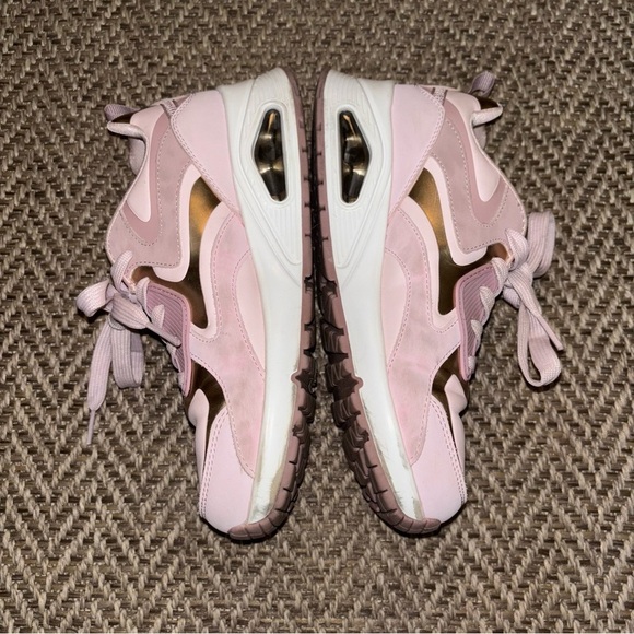 SKECHERS UNO GEN1 Size 3 - Picture 2 of 7